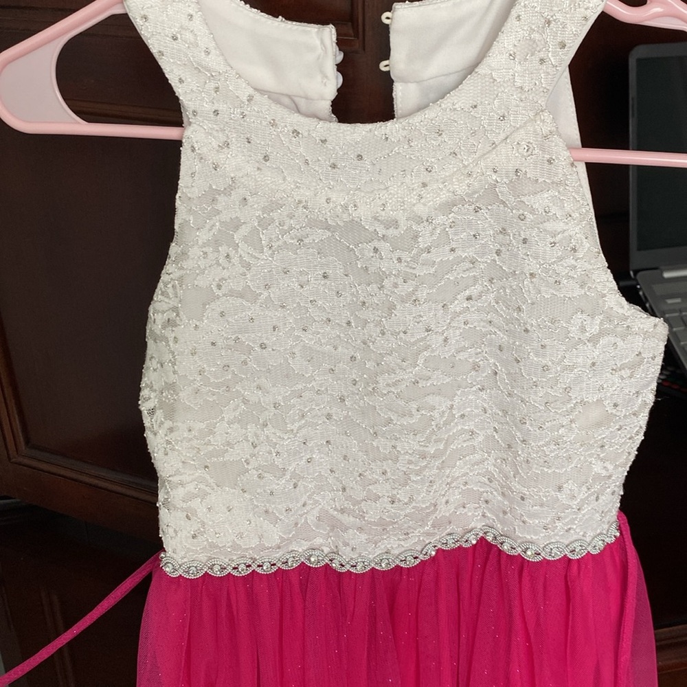 Girls Special Occasion detailed, sparkly white & magenta pink hi-low dress💖 - Picture 2 of 9